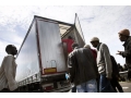 Во Франции из грузовика-рефрижератора спасли 15 мигрантов