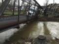 23-летняя барышня, севшая за руль фуры, разрушила 135-летний стальной мост 