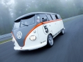 Volkswagen T1 превратился в гоночную «ракету»
